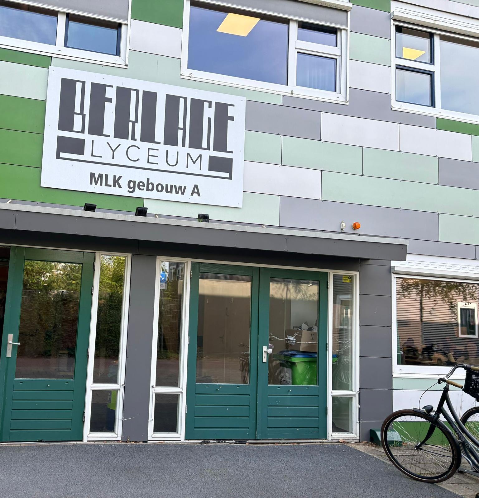 Berlamun2
